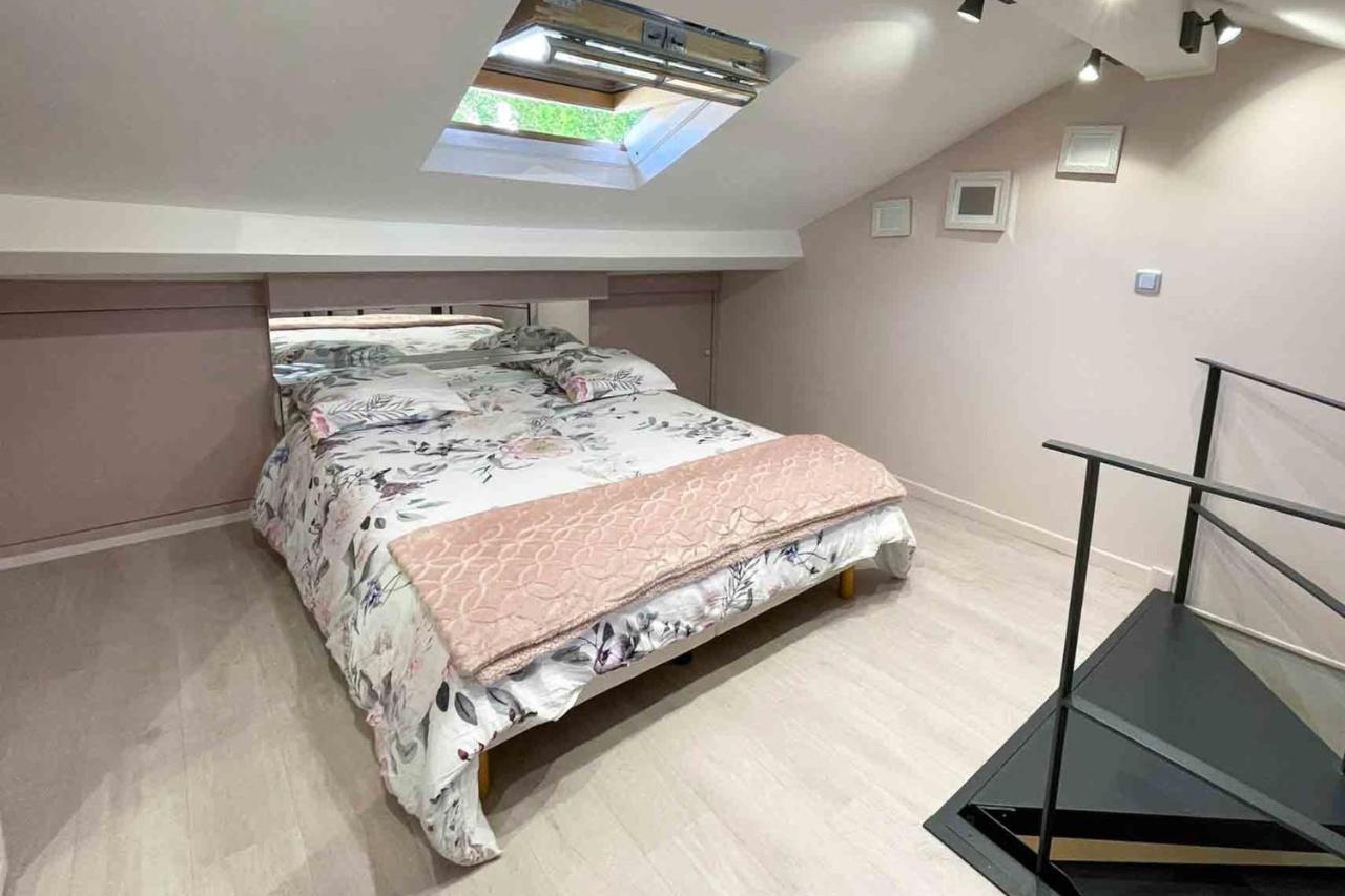 Charming Townhouse With Garden In The City Of Love Παρίσι Εξωτερικό φωτογραφία